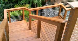  نرده چوبی - پله چوبی - حفاظ چوبی